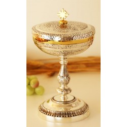 Ciboire H 23 cm diam Ouv....